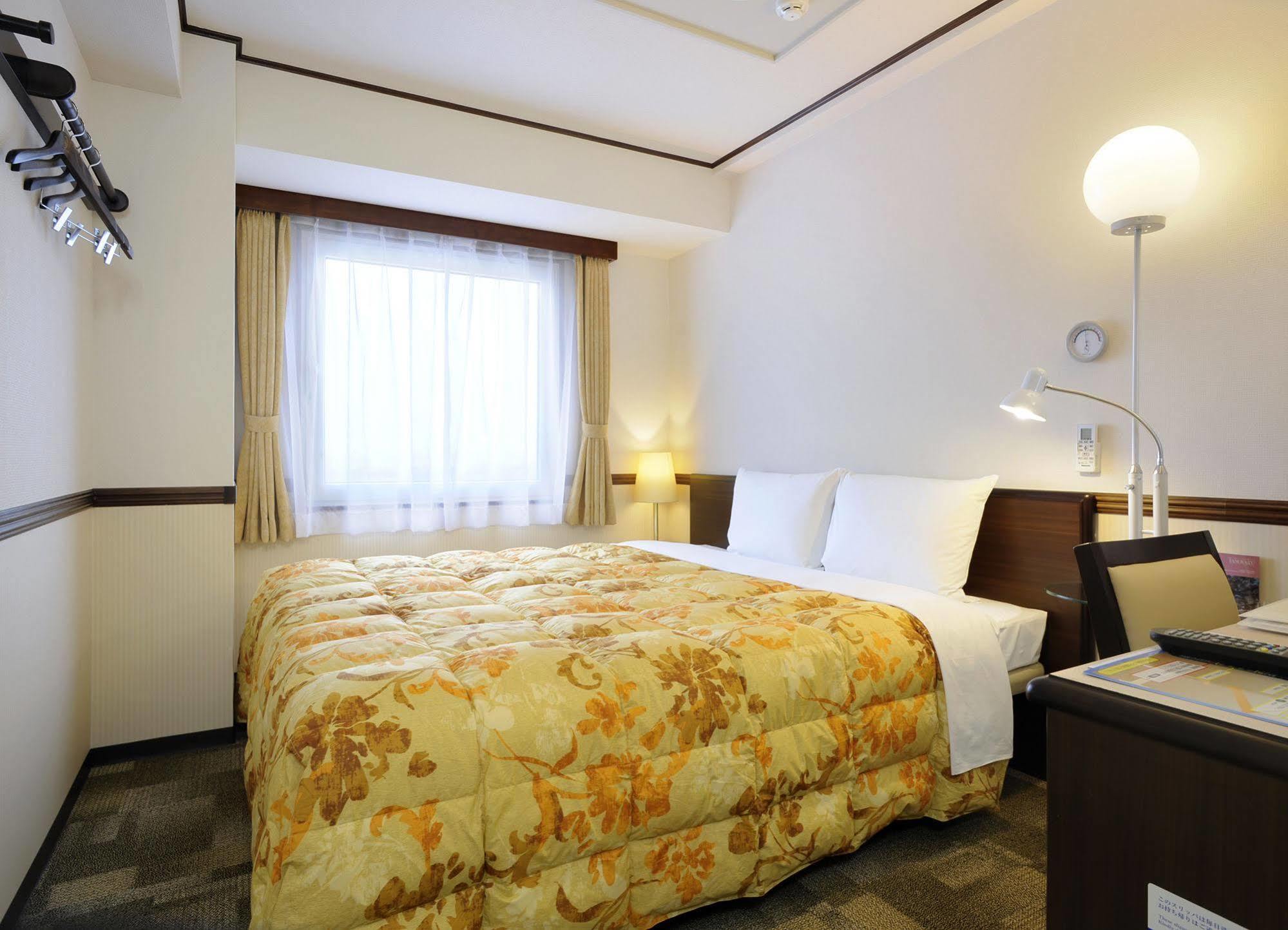 Toyoko Inn Utsunomiya Ekimae No 1 Екстериор снимка